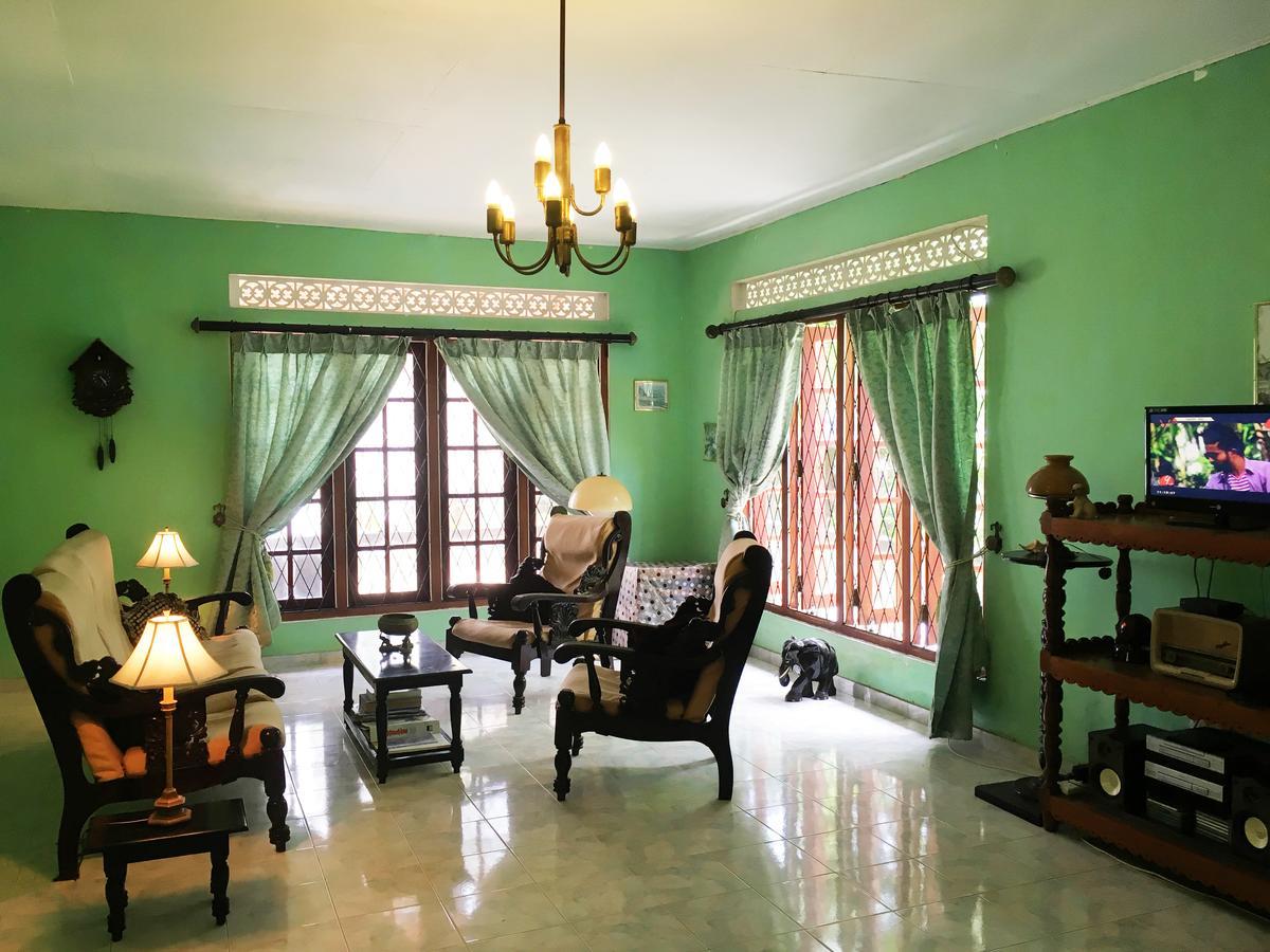 Villa Wellington Hikkaduwa Exterior foto